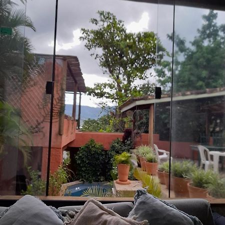 Solaris Hostel Ilhabela Kültér fotó